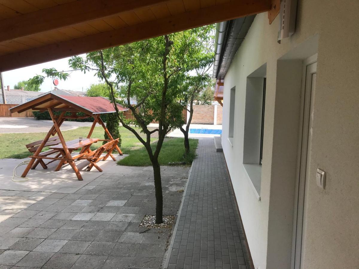 Big House Balatonfenyves