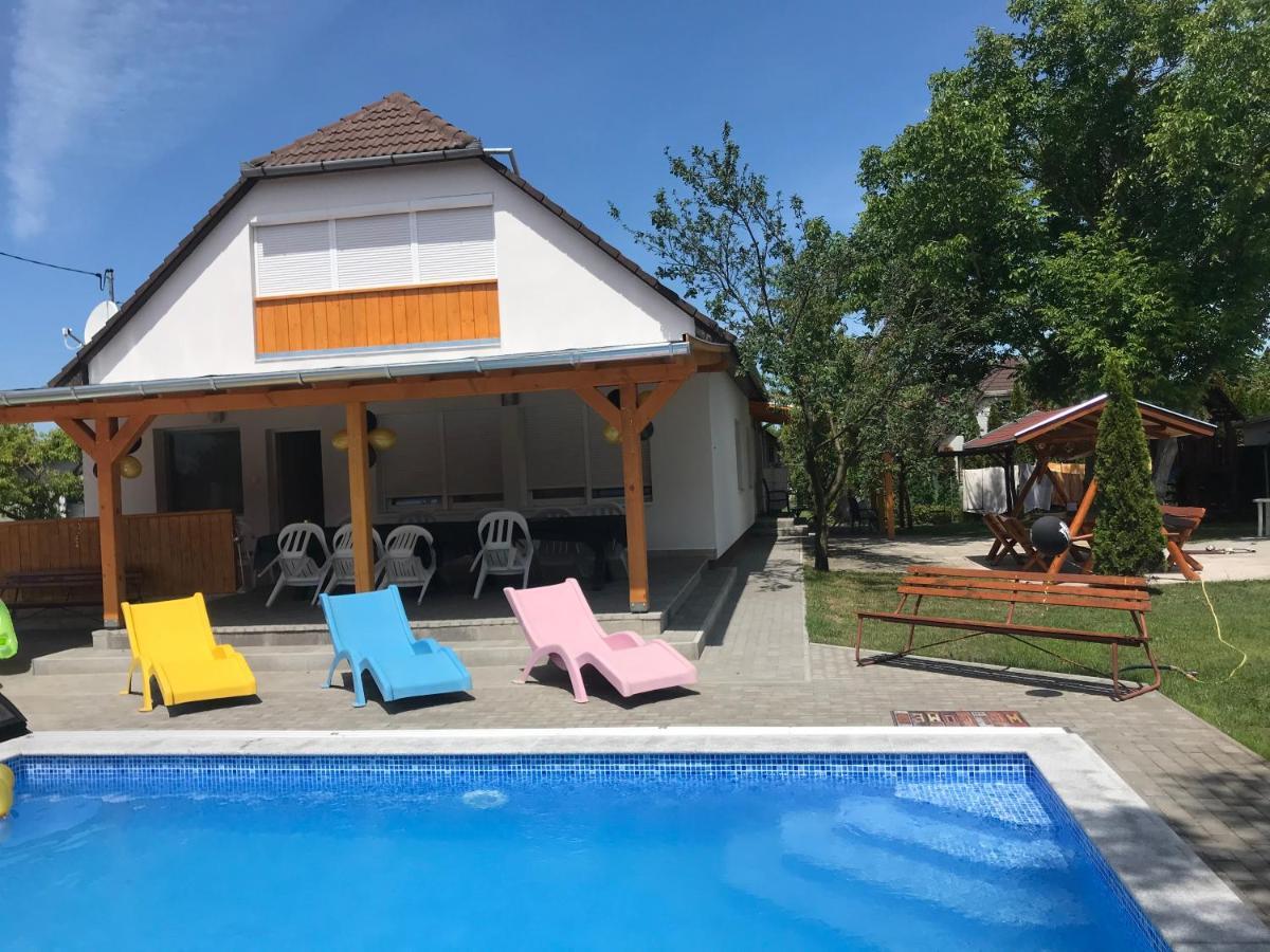 Big House * Balatonfenyves